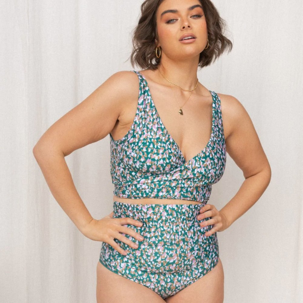 NWT Baiia Reversible Wrap Bikini in Jasmine